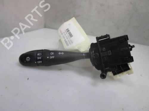 Used Steering column stalk OPEL AGILA (B) (H08) 1.2 (F68) (94 hp) 19736581
