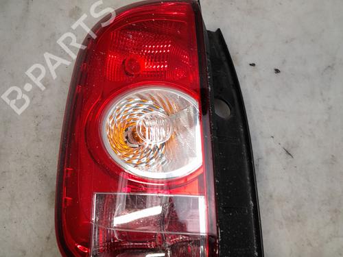 Used Left taillight DACIA DUSTER (HS_) 1.5 dCi (86 hp) 31323689