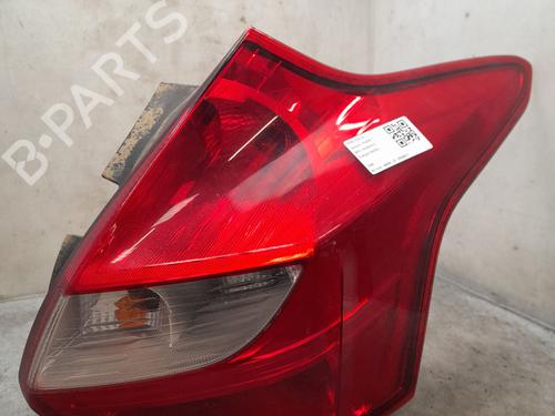 Used Right taillight FORD FOCUS III 1.6 TDCi (95 hp) 26306659