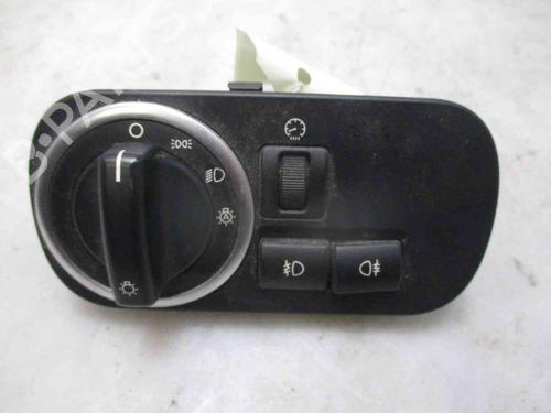Used Headlight switch Headlight switch LAND ROVER RANGE ROVER SPORT I (L320) 3.0 D 4x4 (256 hp) 39732049 39732049