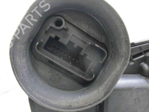 Rear left interior door handle VW GOLF V (1K1)  | BP26628064I15 