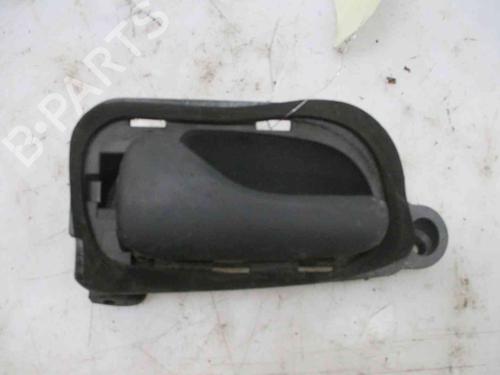 Used Rear left interior door handle RENAULT SAFRANE I (B54_) 2.5 dT (B548) (113 hp) 21833912