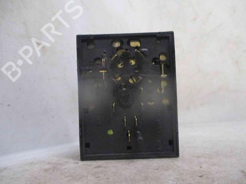 Headlight switch OPEL ZAFIRA A MPV (T98) 2.0 DTI 16V (F75) | BP21833678I24 