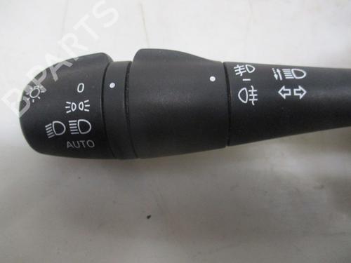 Steering column stalk RENAULT CLIO IV (BH_) 1.5 dCi 90 | BP25735307I23 