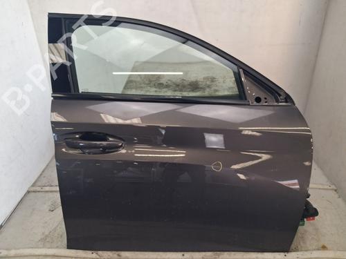 Used Right front door Right front door 39212223 39212223