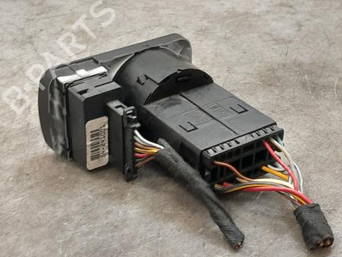 Headlight switch SEAT IBIZA II (6K1) 1.4 16V | BP26537771I24 