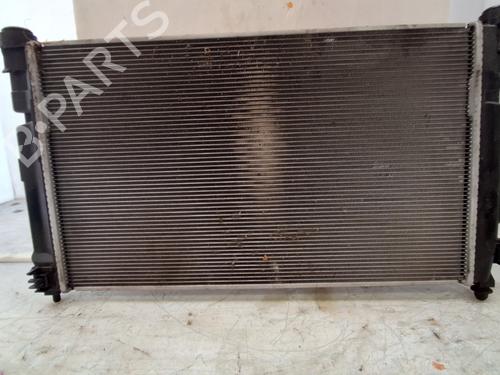 Used Water radiator Water radiator TOYOTA YARIS CROSS (MXP_) 1.5 Hybrid (MXPJ10) (116 hp) 35969217 35969217