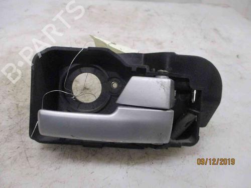 Højre fortil invendig håndtag FORD MONDEO III (B5Y) 2.0 TDCi (130 hp) 26620707