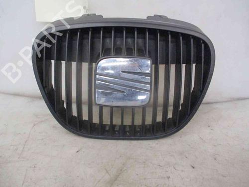 Used Grille SEAT CORDOBA (6L2) 1.2 (64 hp) 19738791