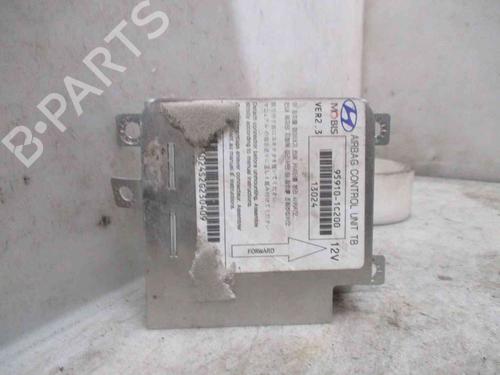 Airbag styreenhed HYUNDAI GETZ (TB) 1.1 (63 hp) 26624811