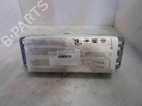 Used Passenger airbag SEAT LEON (1P1) 2.0 TDI (170 hp) 26621522