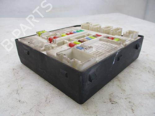 Fuse box RENAULT MEGANE III Hatchback (BZ0/1_, B3_) 1.5 dCi (BZ09, BZ0D, BZ1W, BZ29, BZ14) | BP33946758E1  - Image 5
