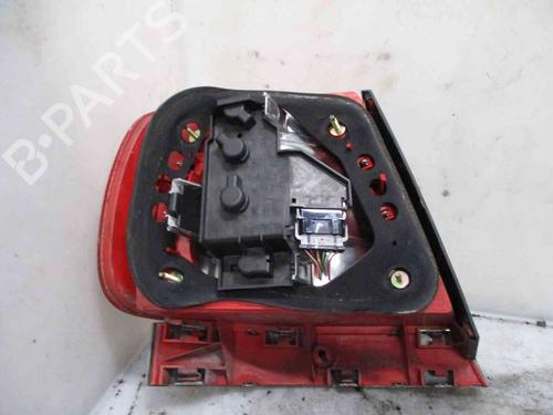 Right taillight AUDI A4 B5 (8D2) 1.6 | BP19721524C35 