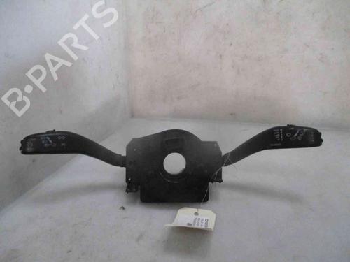 Used Headlight switch VW POLO V (6R1, 6C1) 1.2 (60 hp) 19739233