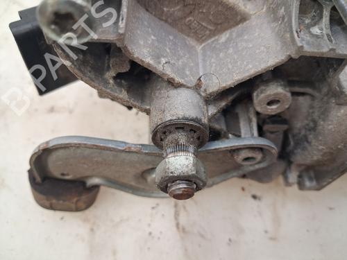 Front wiper motor RENAULT CLIO III Hatchback Van (SB_, SR_) 1.5 dCi | BP36395033M29 - Image 3