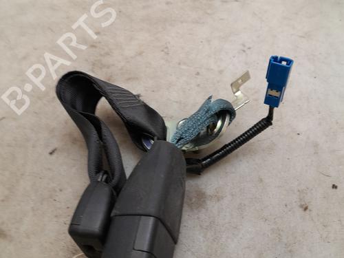 Used Seat buckle Seat buckle TOYOTA YARIS (_P13_) 1.5 Hybrid (NHP130_) (101 hp) 34407833 34407833