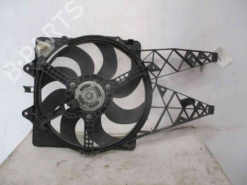 Used Radiator fan FIAT GRANDE PUNTO (199_) [2005-2025]  26627623