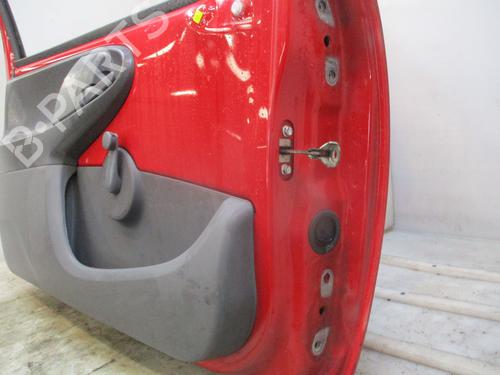 Left front door PEUGEOT 107 (PM_, PN_) 1.0 | BP25933078C2