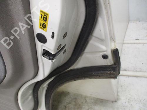 Right rear door LAND ROVER FREELANDER I (L314) 2.0 Td4 4x4 | BP26638554C5 