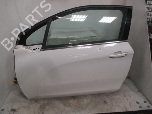 Used Left front door PEUGEOT 208 I (CA_, CC_) 1.4 HDi (68 hp) 26636735