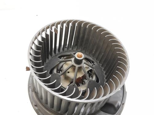 Varmeblæser AUDI A3 (8P1) 1.6 TDI (90 hp) 31723670