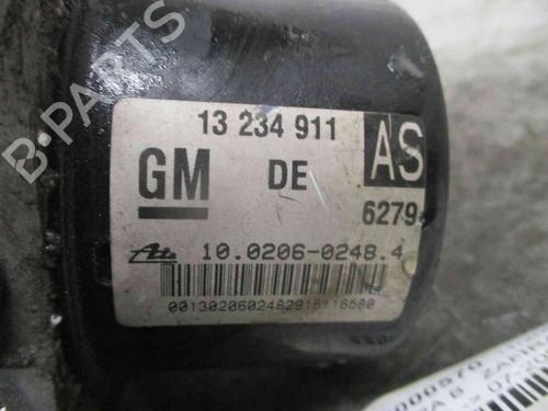 Used ABS pump OPEL ZAFIRA / ZAFIRA FAMILY B (A05) 1.6 (M75) (105 hp) 19722466