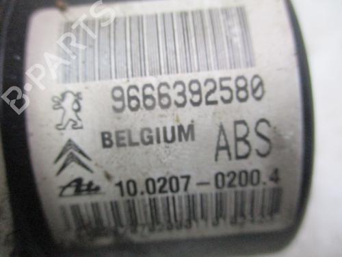 ABS pump CITROËN C3 II (SC_) 1.6 HDi 90 | BP32276024M43 - Image 9