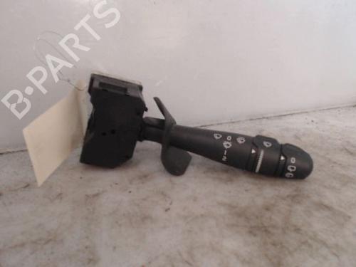 Used Steering column stalk RENAULT CLIO II (BB_, CB_) 1.5 dCi (B/CB08) (82 hp) 26620454