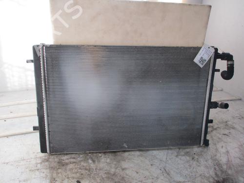 Used Water radiator RENAULT MEGANE IV Hatchback (B9A/M/N_) 1.5 Blue dCi 115 (B9A6) (116 hp) 30865536