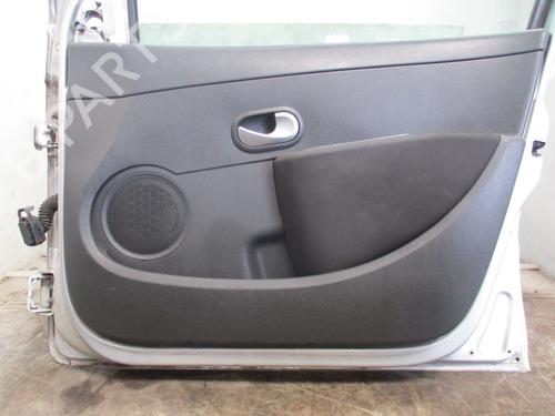 Right front door RENAULT CLIO III Grandtour (KR0/1_) 1.5 dCi (KR0F) | BP28501596C3 