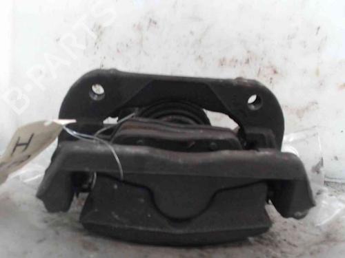 Højre bremsekaliber foran BMW 1 (E81) 118 d (143 hp) 26621126