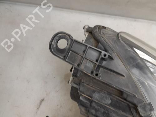 Left headlight DACIA DUSTER (HM_) 1.5 dCi 95 (HMAF) | BP31865013C28