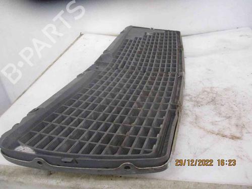 Grille MERCEDES-BENZ E-CLASS (W210) E 200 (210.035) | BP26628086C40 