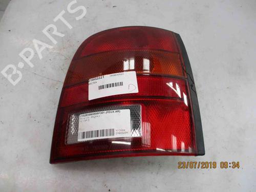 Used Right taillight NISSAN MICRA II (K11) 1.0 i 16V (54 hp) 19713128