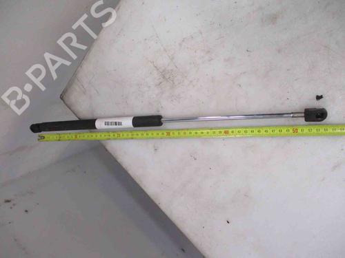Used Tailgate lift support SKODA FELICIA I (6U1) 1.3 (68 hp) 24009279