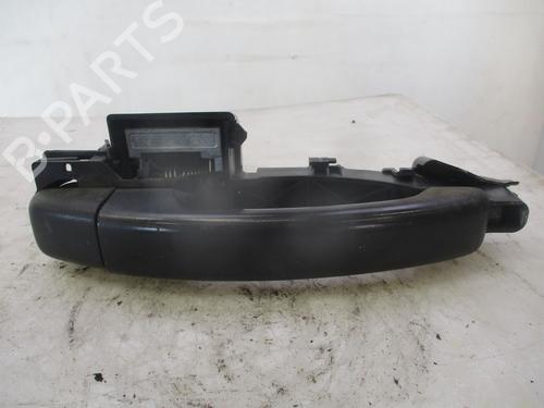 Used Rear right exterior door handle Rear right exterior door handle RENAULT MASTER III Van (FV) 2.3 dCi 125 FWD (FV0C, FV0D, FV0G, FV0H, FV0J, FV0K,... (125 hp) 33413518 33413518