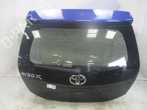 tailgate-toyota-aygo-x-_b7_-2022-36366218 main image