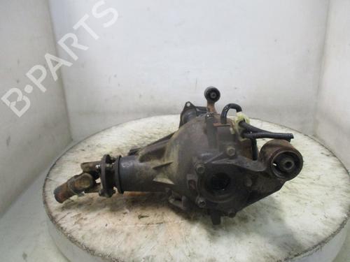 Pont avant SUZUKI GRAND VITARA I (FT, HT) 2.0 HDI 110 16V 4x4 (SQ420D, TD83V, JA420WD) | BP30915540M23