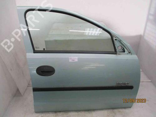 Used Right front door OPEL CORSA C (X01) 1.2 (F08, F68) (75 hp) 26627215