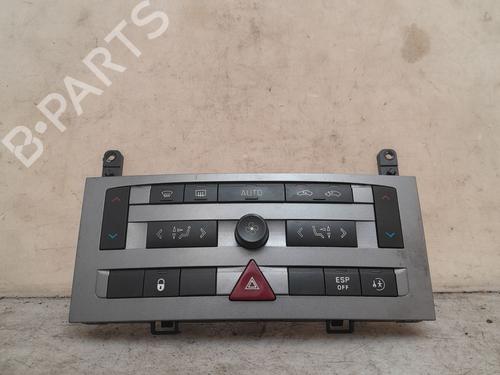Used Climate control PEUGEOT 407 (6D_) 2.0 HDi 135 (6DRHRH, 6DRHRE, 6DRHRG, 6DRHRJ) (136 hp) 28309414
