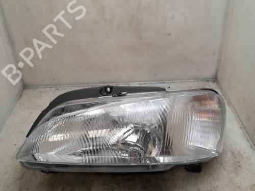 Lyskaster venstre PEUGEOT 106 II (1A_, 1C_) 1.1 i (60 hp) 32376021