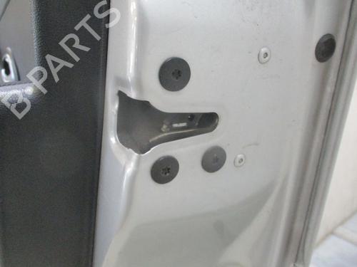 Right front door RENAULT CLIO III (BR0/1, CR0/1) 1.4 16V | BP29263303C3 