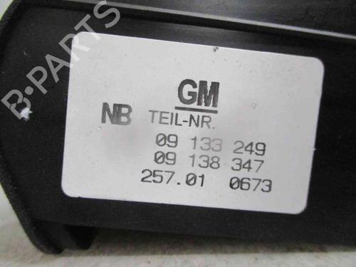 Headlight switch OPEL ZAFIRA A MPV (T98) 2.0 DTI 16V (F75) | BP21833678I24 