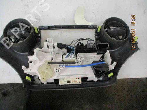 Climate control TOYOTA YARIS (_P1_) 1.3 (NCP10, SCP12_) | BP19735785I5 