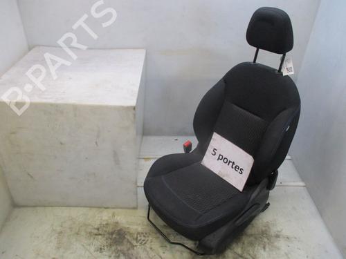 Sæde venstre fortil PEUGEOT 208 I (CA_, CC_) 1.2 PureTech 82 (82 hp) 32276033