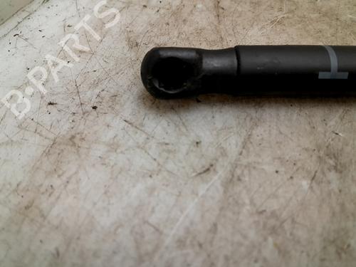 Tailgate lift support TOYOTA AYGO (_B1_) 1.0 (KGB10_, KGB10R) | BP26637591C138 
