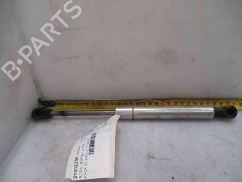 Used Tailgate lift support VW BORA I (1J2) 1.4 16V (75 hp) 19735134