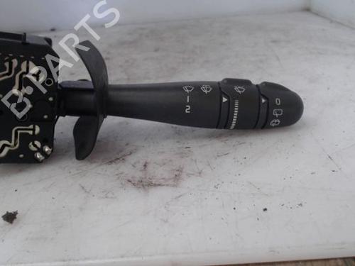 Used Steering column stalk RENAULT CLIO II (BB_, CB_) 1.9 D (B/CB0E, BB0J) (64 hp) 19713689