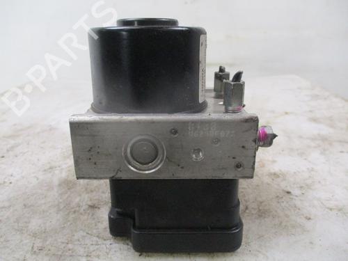 ABS Bremseaggregat TOYOTA YARIS (_P9_) 1.3 VVT-i (SCP90_, SCP90R) | BP30915495M43