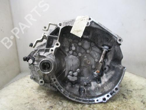 Boîte de vitesses PEUGEOT 206+ (2L_, 2M_) 1.1 (60 hp) 31983999